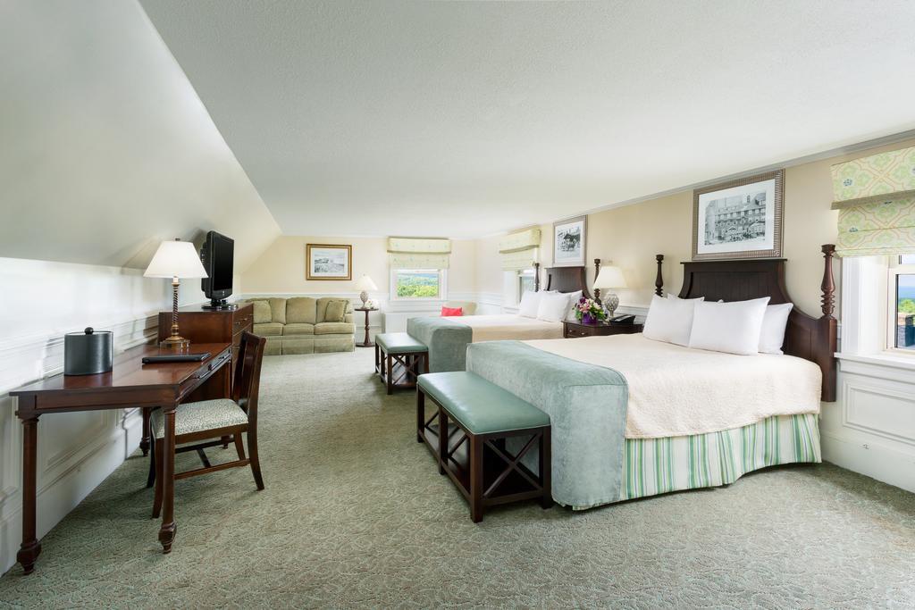 Pocono Manor Resort And Spa Exterior foto